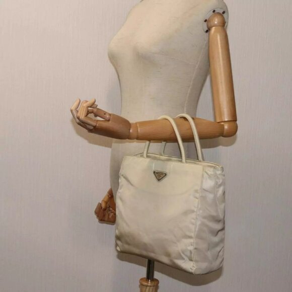 https://poshmark.com/listing/CELINE-C-Macadam-Canvas-Boston-Bag-Beige-Auth-71548 - Picture 15 of 15
